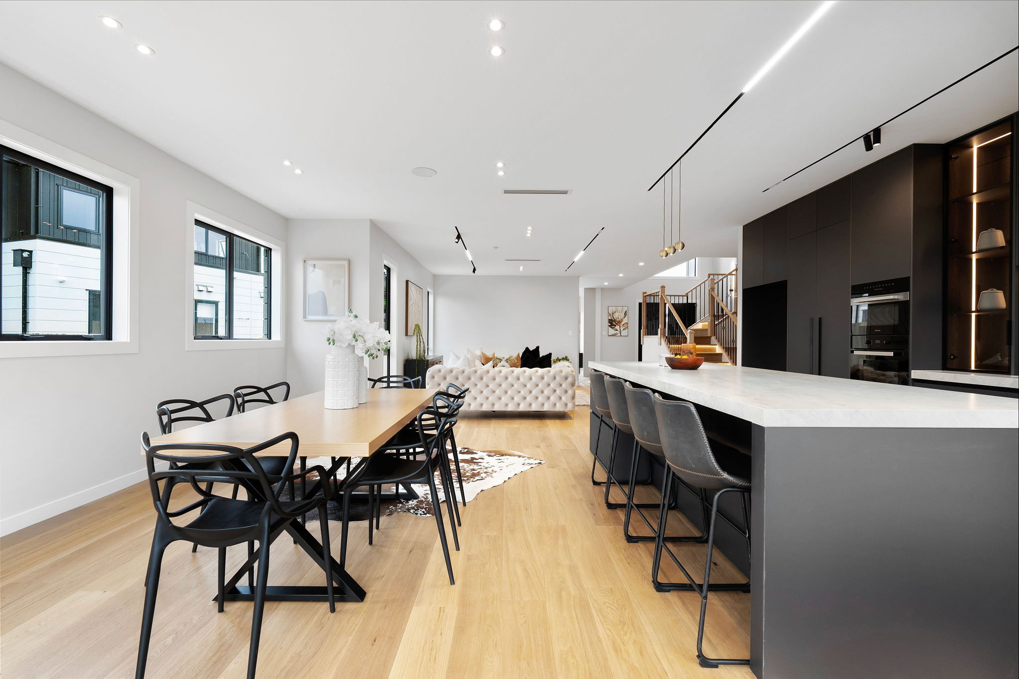 Kitchen and dining area with long sightlines