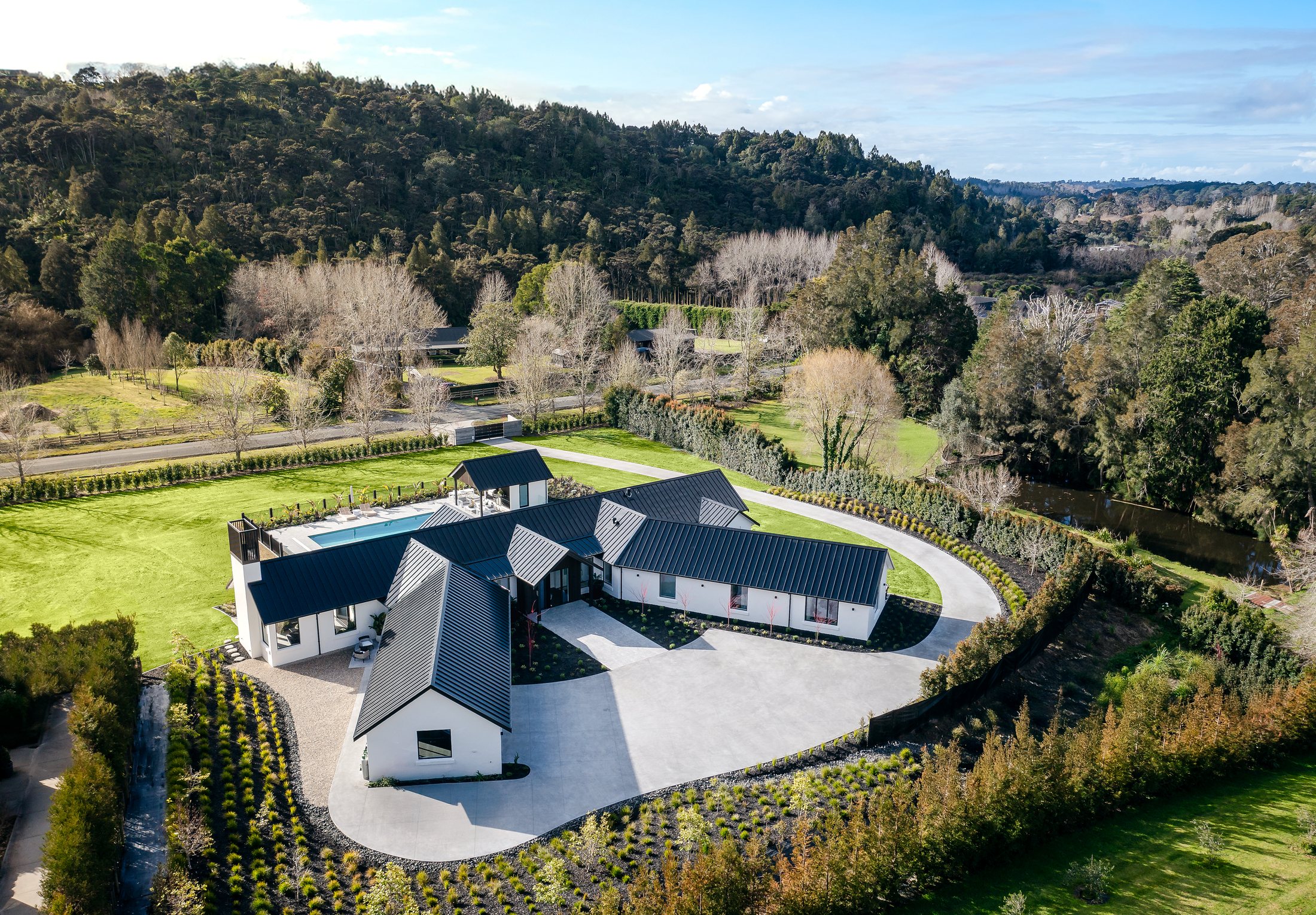 Aerial view of the home's relationship to its site