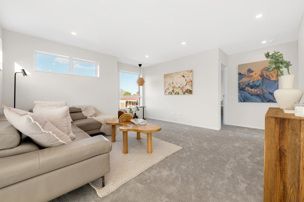Flexible ground-floor living room